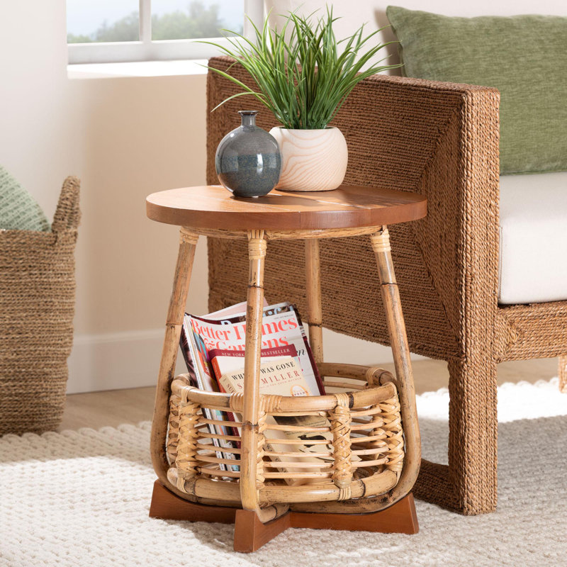 Table de bout Bali & Pari Derenik en rotin naturel et bois d'acajou - table d'appoint Boho