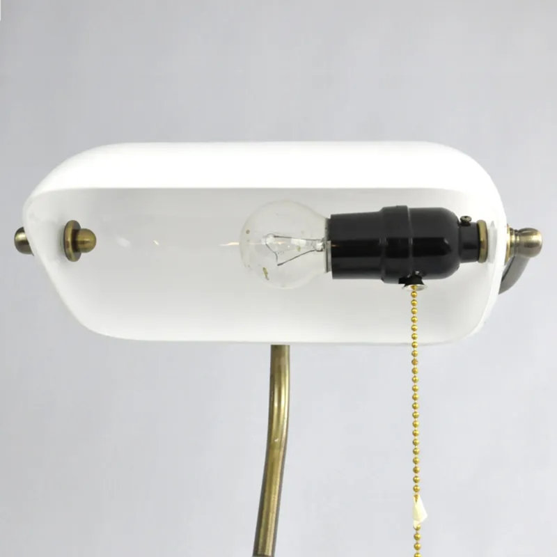 Lampe de bureau en verre vert