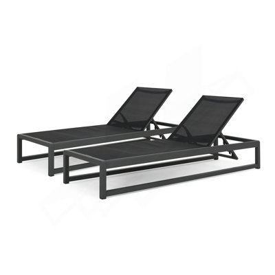 CHAISE MODESTA