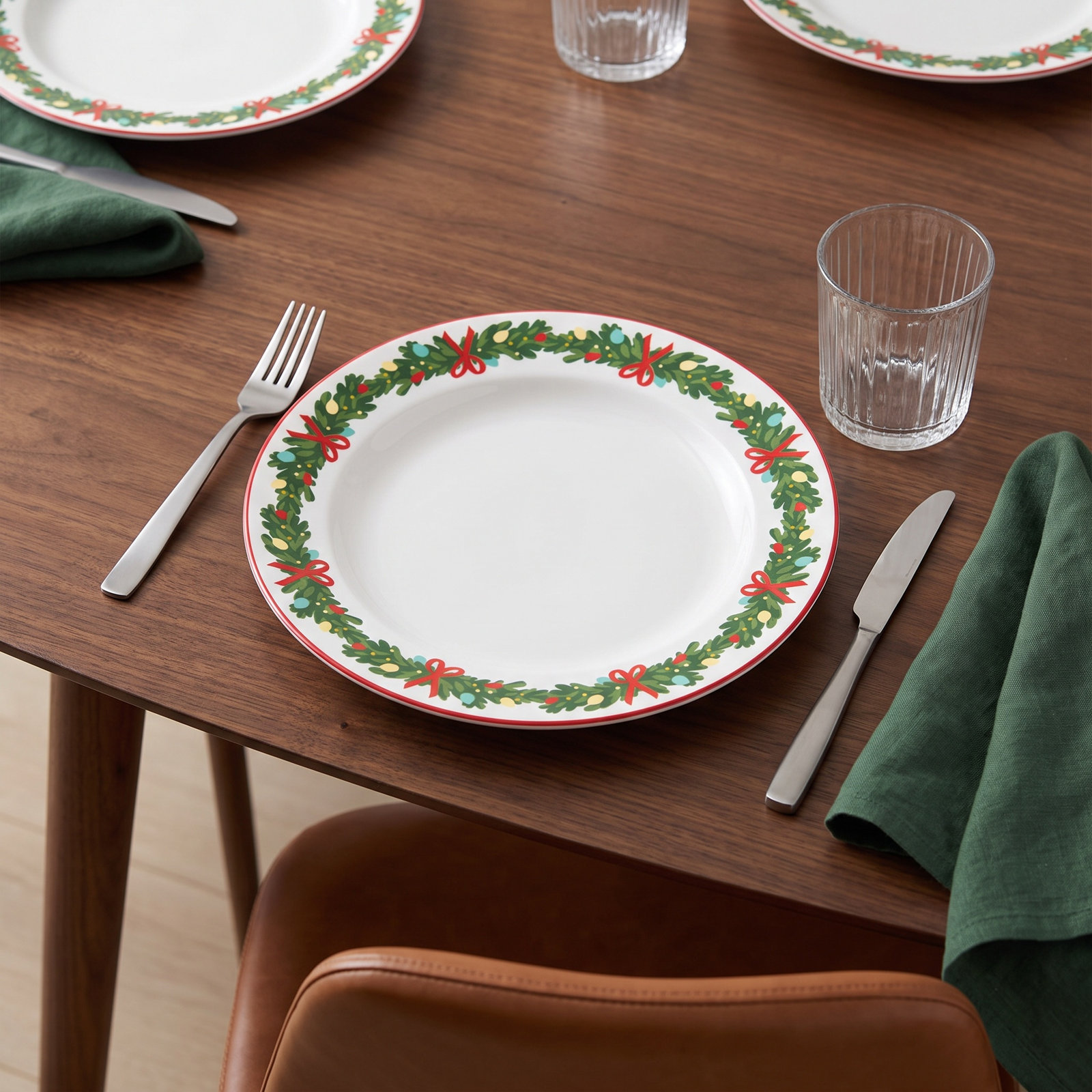 Christmas Garland 10" Salad Plate