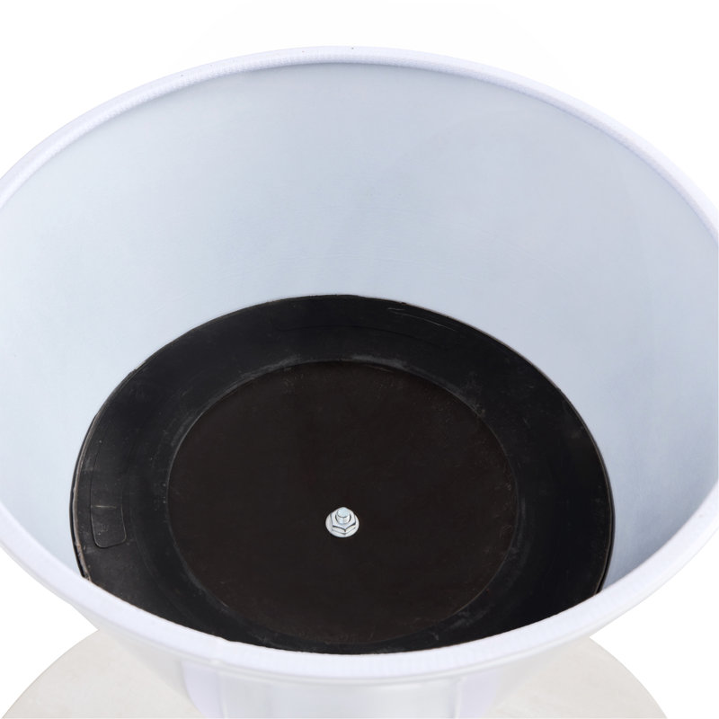 Table basse blanche