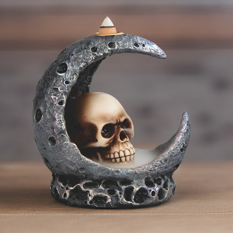 5"H Skull on Moon BackFlow