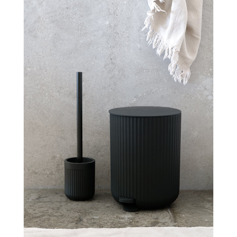 Bathroom step can -polyresin, black