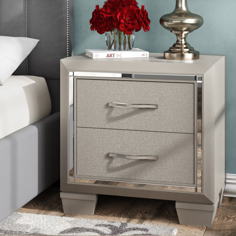 Toth 27'' W Nightstand