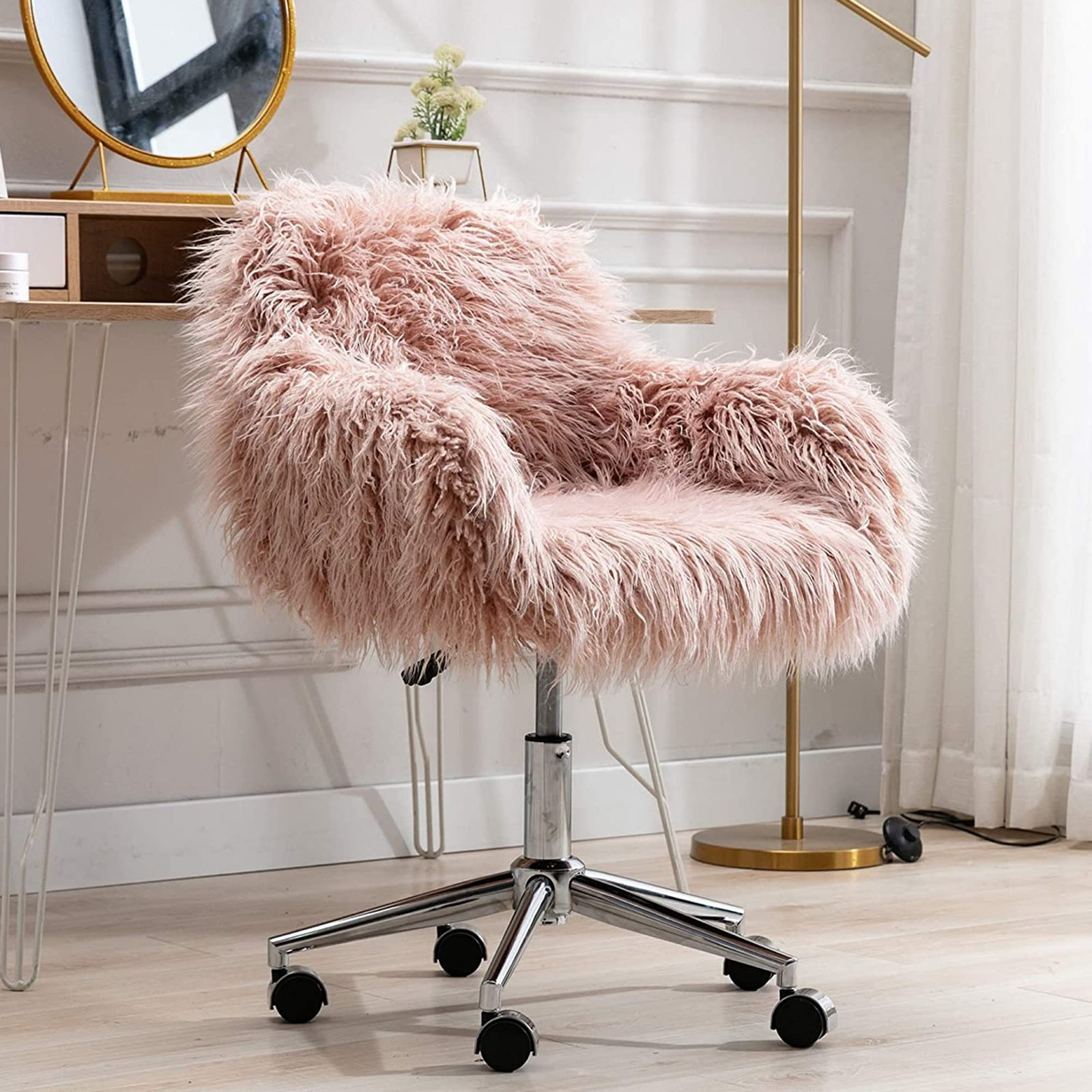 Fur best sale rolling chair