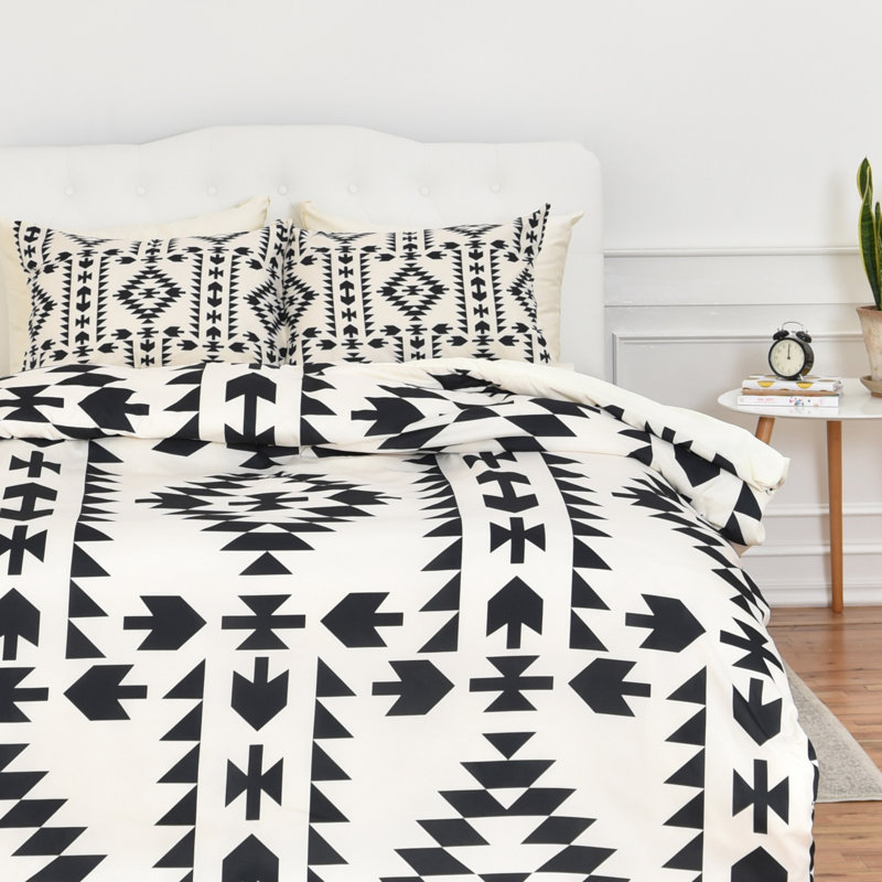 Holli Zollinger Modern & Contemporary Geometric Shapes Duvet Cover