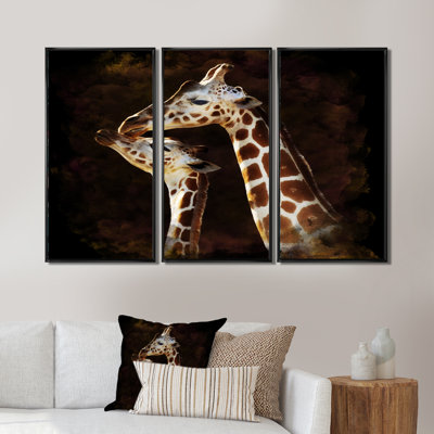 Portrait of Two Giraffes Kissing I - 3 pièces, reproduction sur toile
