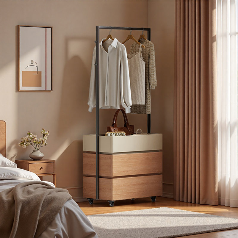 Louth, Black/Natural Wood/Beige