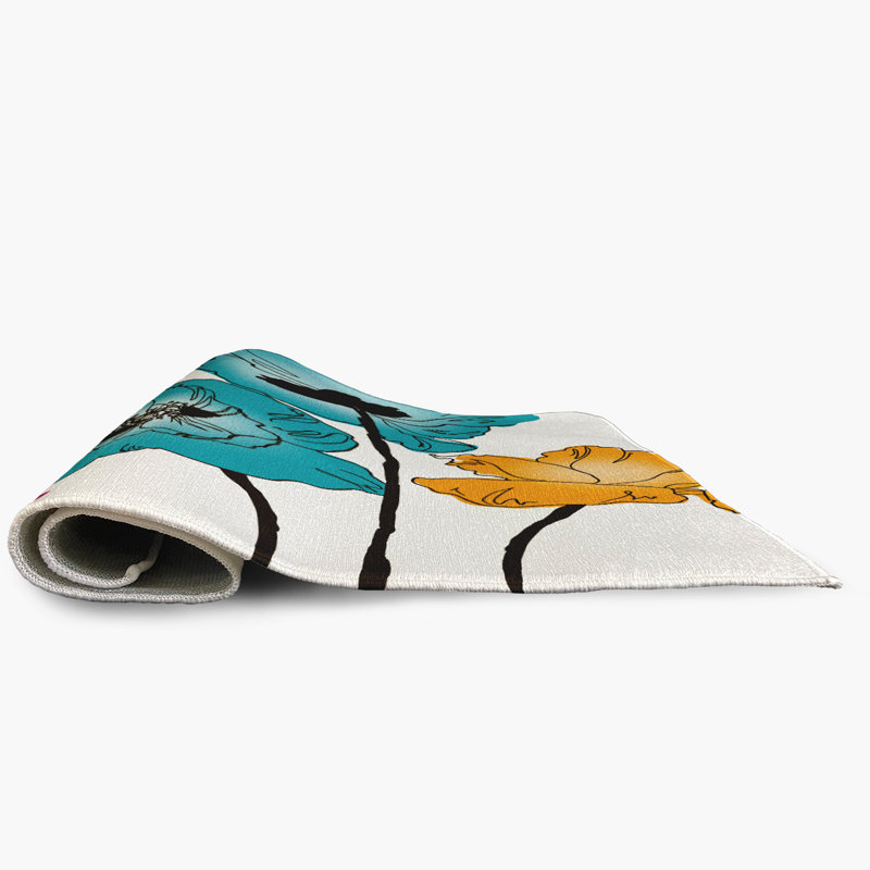 Hidemitsu Chenille Floral Indoor Rug, Rectangle 2' x 3'