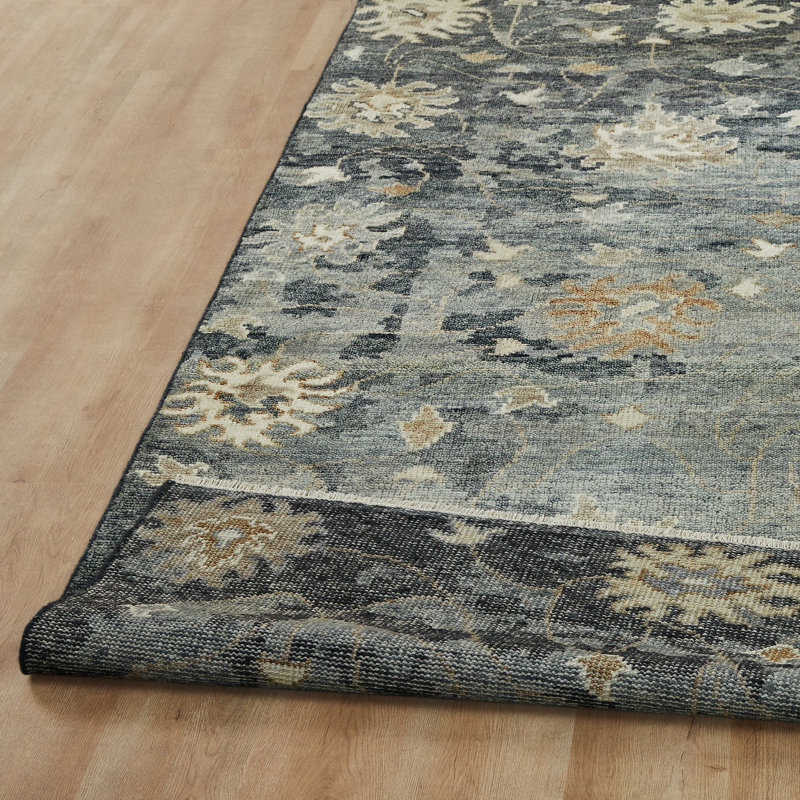 Oushara Hand Knotted Wool Oriental Area Rug, Rectangle 4' x 6'