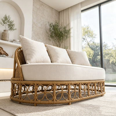 Outdoor Wicker Daybed with Cushions