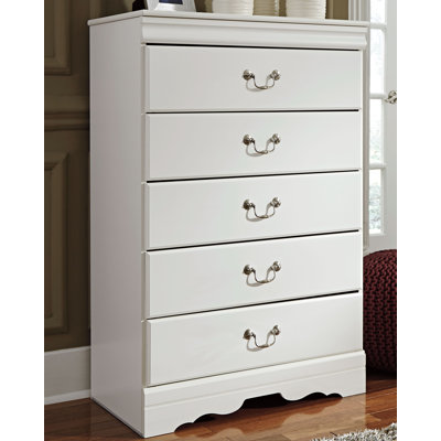 Anarasia 5 Drawer 29.76"" W Chest -  Signature Design by Ashley, B129-46