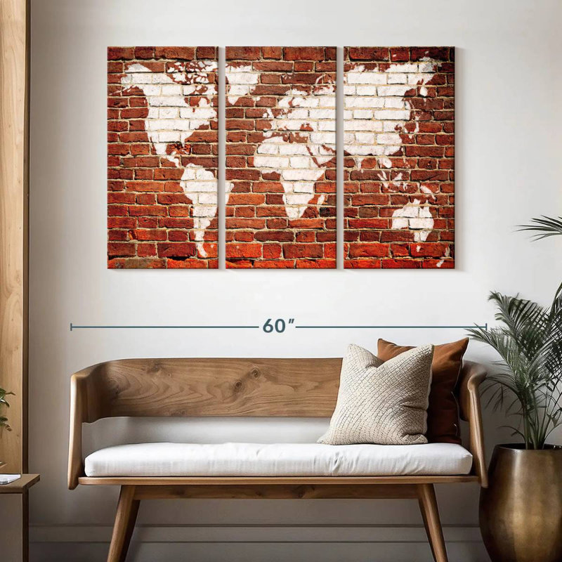Carte du monde sur la brique Aliaz, H 32 po x l 50 po