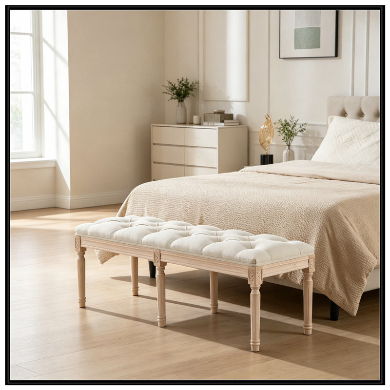 Banc rembourré capitonné avec pieds en bois vieilli, Crème