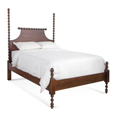 Mary Spindle Four Post Bed