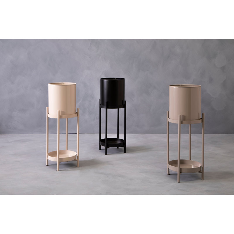 Antera Elevated Planter, Natural
