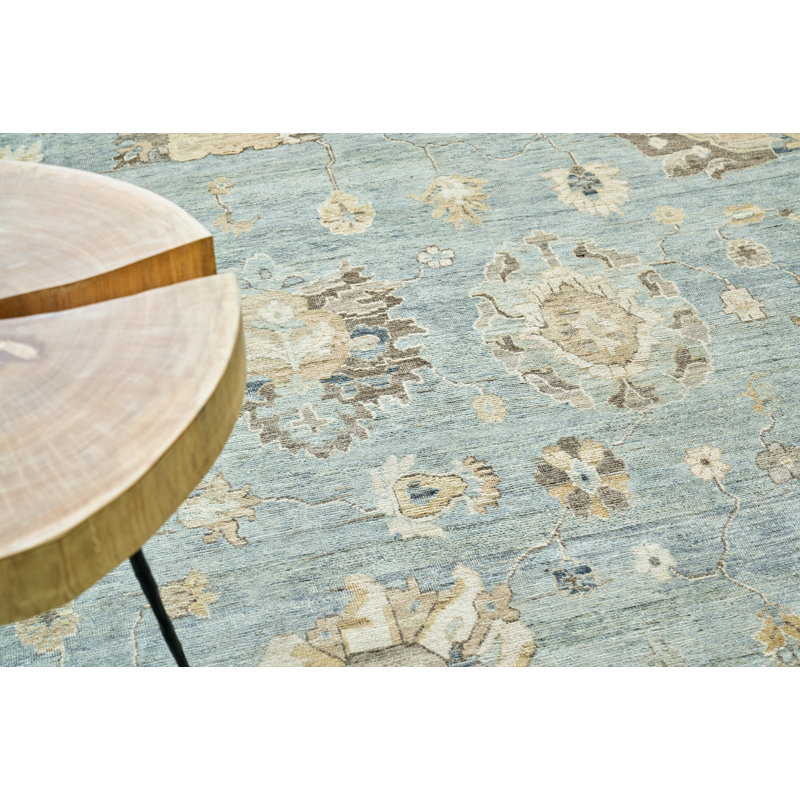 Heirloom Floral Hand-Knotted Wool Light Blue/Gold Area Rug, Rectangle 9' x 12'