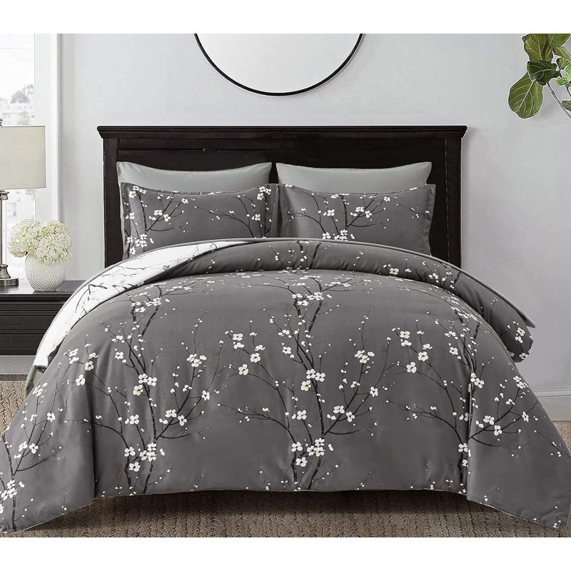 Microfiber / Polyester Floral Duvet Cover, Grey White Floral