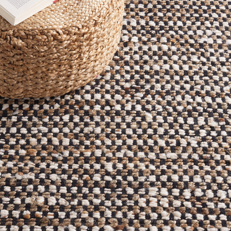Gabino Geometric Handmade Flatweave Area Rug in Black/Ivory, Rectangle 3' x 5'