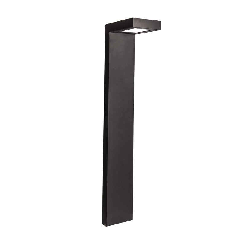Ledge Low Voltage Integrated LED Metal Pathway Light, Black on Aluminum, 2700K