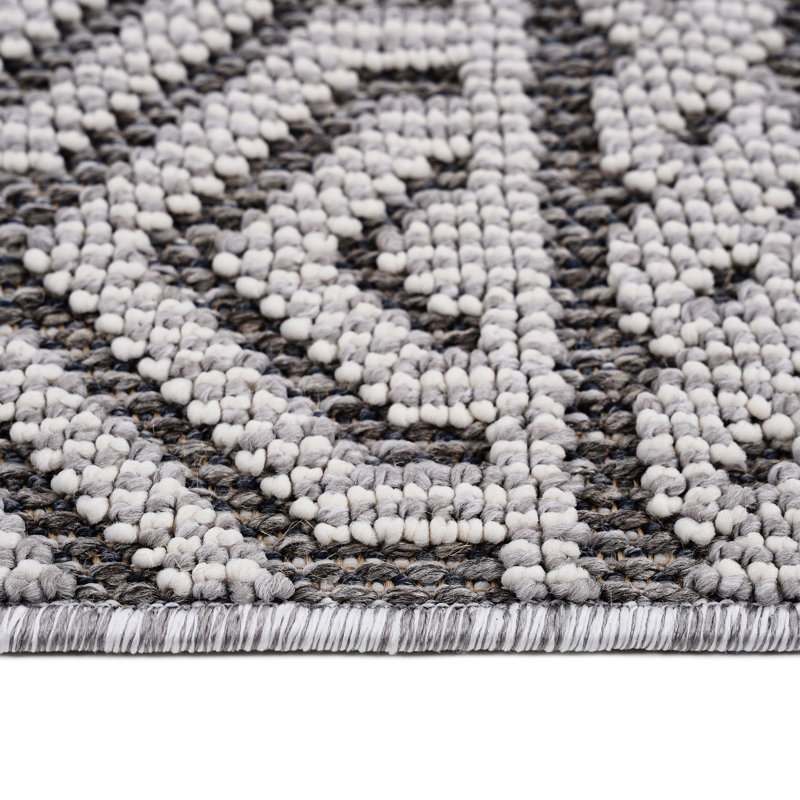 Loom & Grey/white Geometric 4x6 Area Rug - Fashionable For Anywhere, Stain , No Shedding, And Pet Secure, Medium Pile, , Easy Maintenance Process Indoor/outdoor Extension, Non-shedding, Pet-,