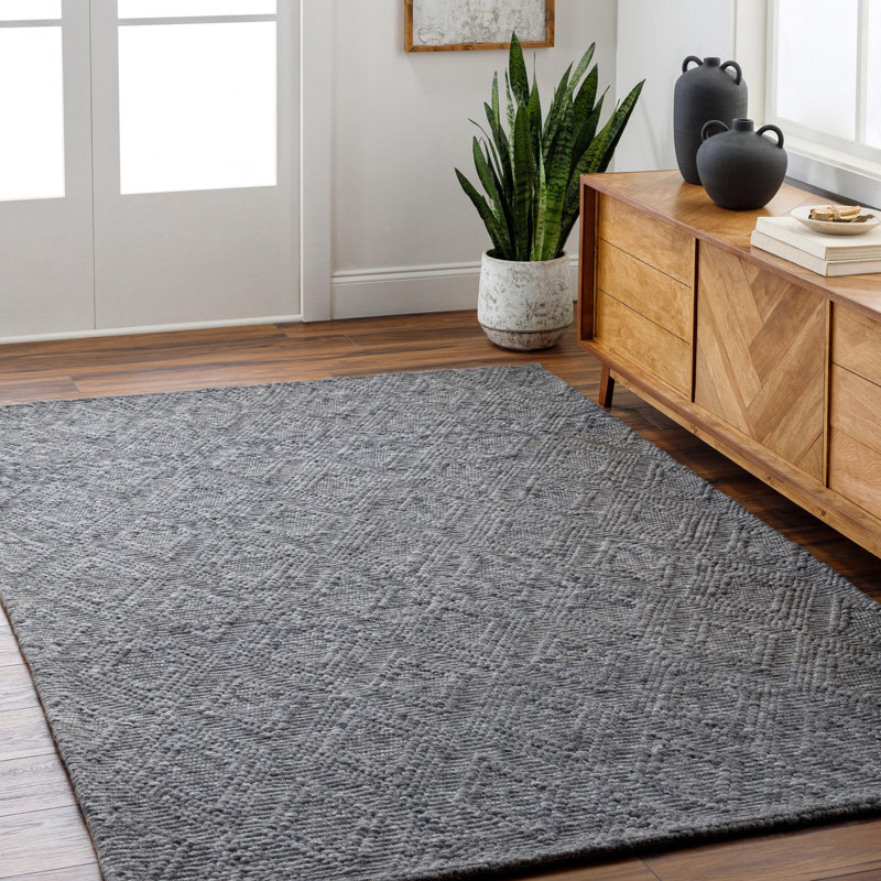 Rectangle Argyle Polyester/Wool Area Rug in Black, Rectangle 2' x 3'