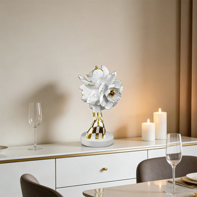 Artistic Decor Sculpture，Elegant Accent For Home & Office Spaces