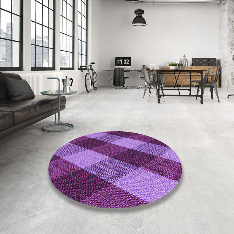 Indoor Rug, Round 4'