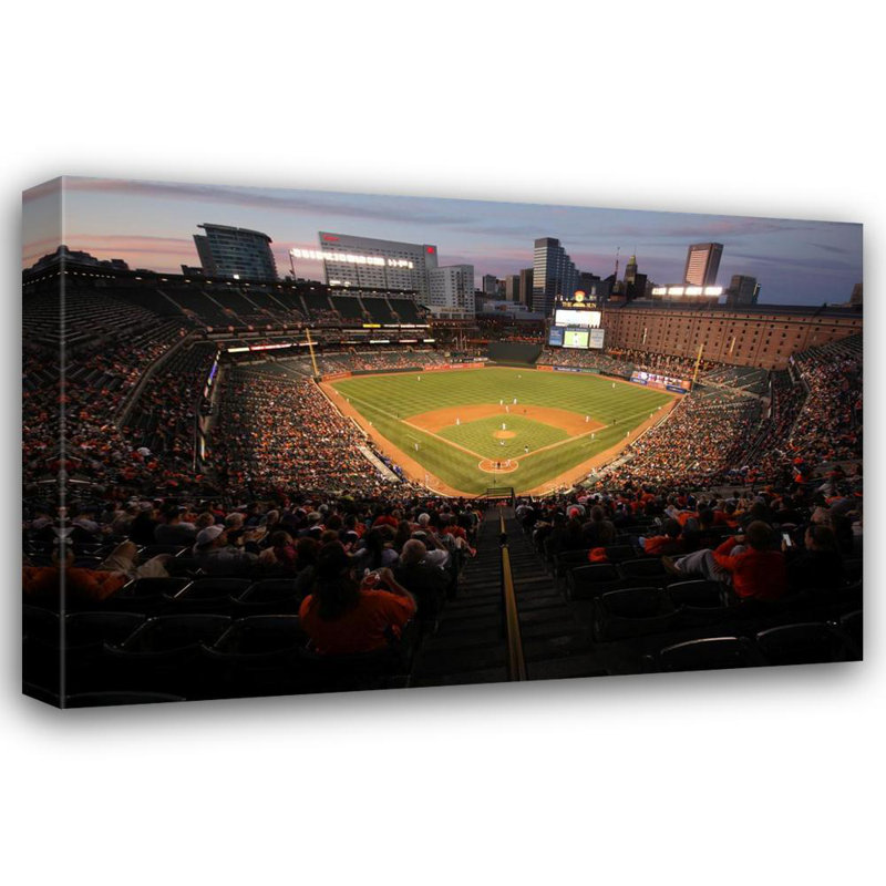 Camden Yards, H 16 po x l 24 po