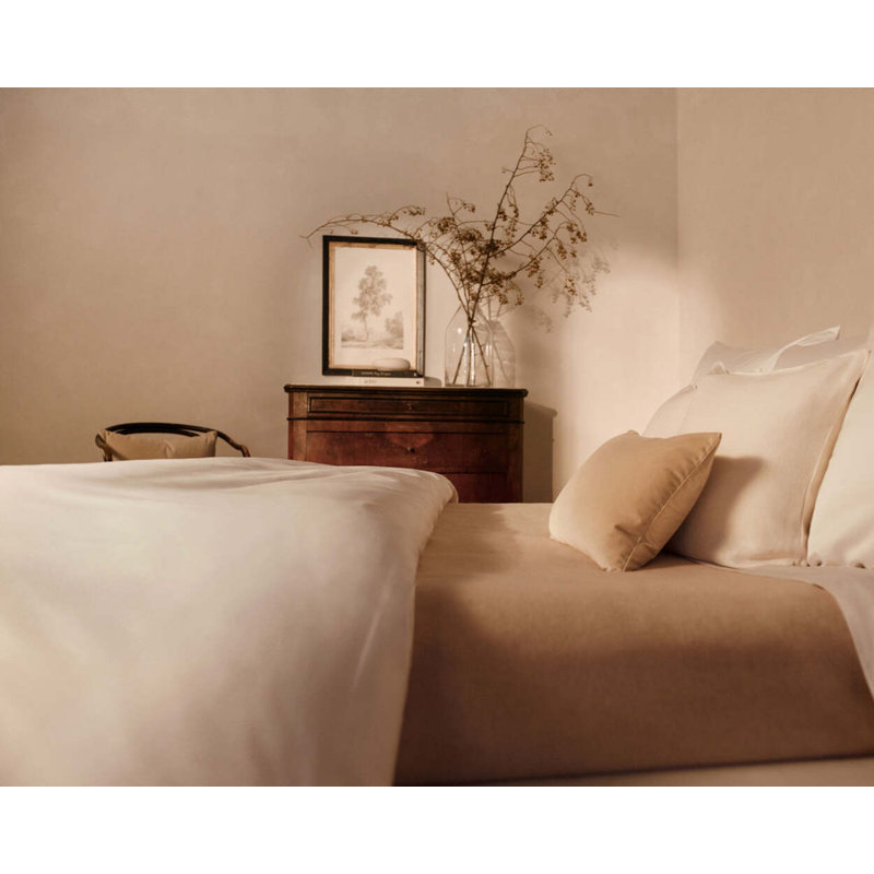 Monte Bianco Cashmere Blanket, 86.5" W x 98" L, Cream