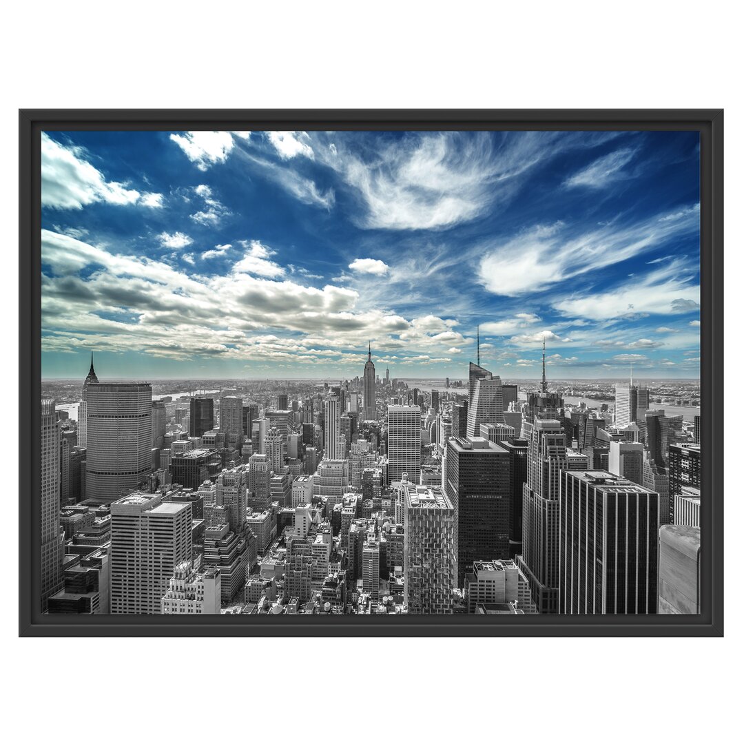 Gerahmtes Wandbild New York unter bewÃ¶lktem Himmel