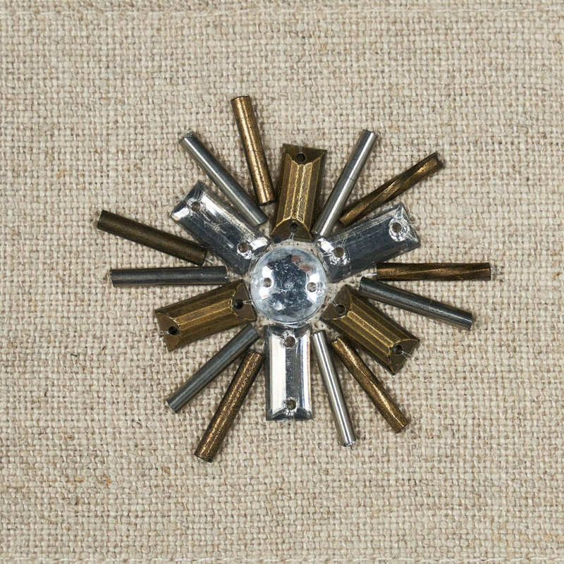 Ruban de perles Constellation, Lin