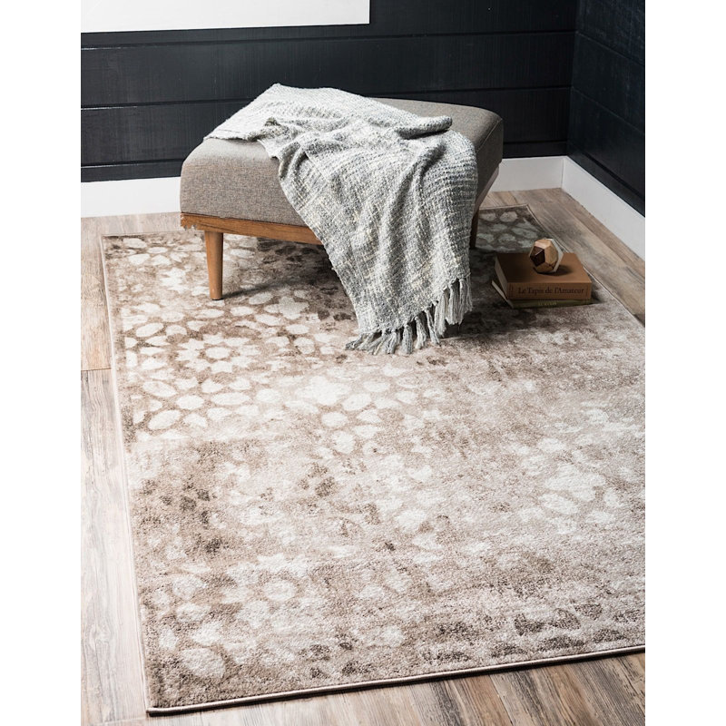 Ahron Ikat Indoor Rug, Rectangle 4' x 6'