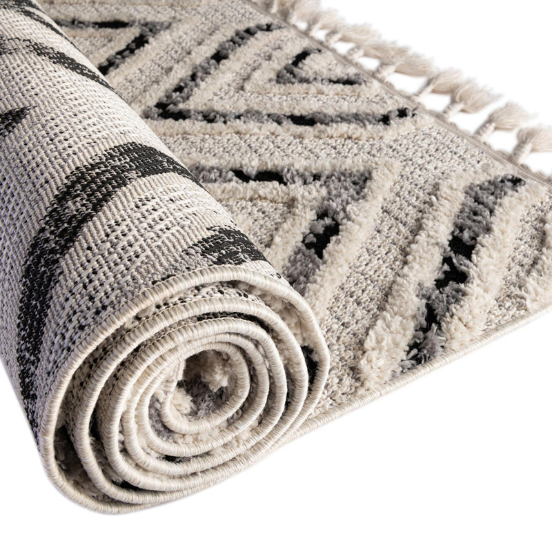 Gosnold Geometric Indoor Rug, Round 7'