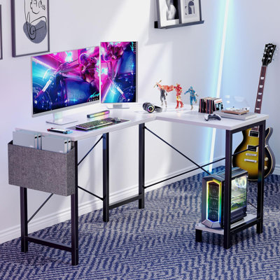 Bureau de jeu en L