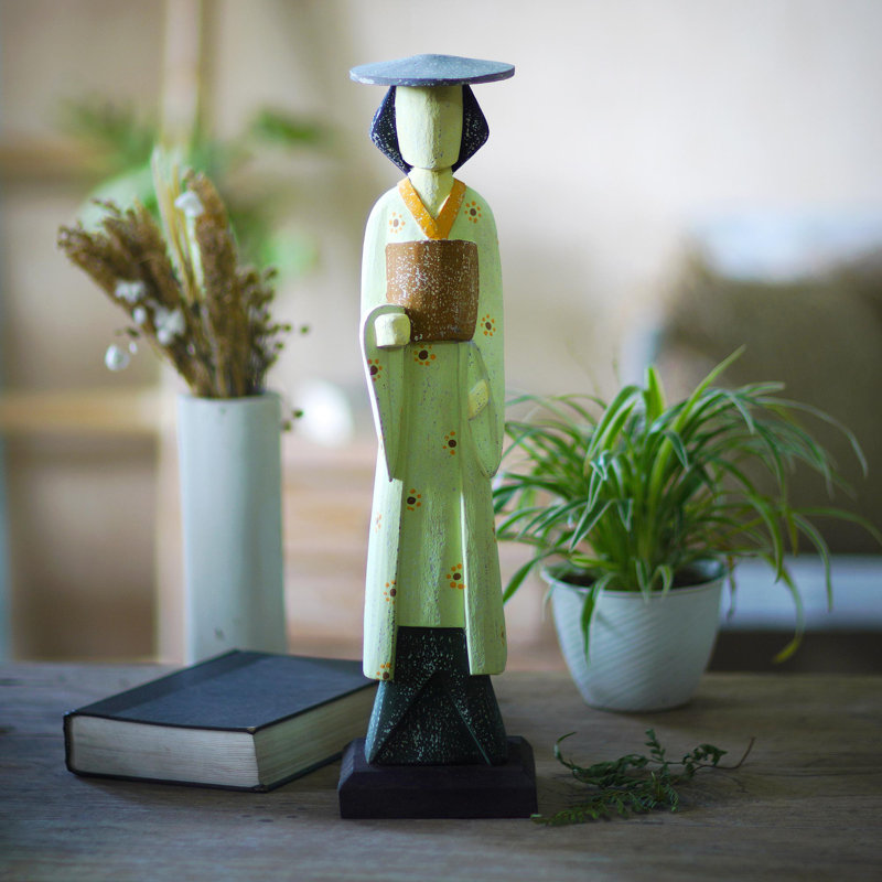 Afarin Figurines & Sculptures