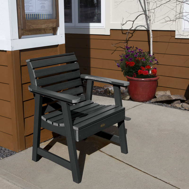Chaise de patio avec accoudoirs Cecillia, Noir