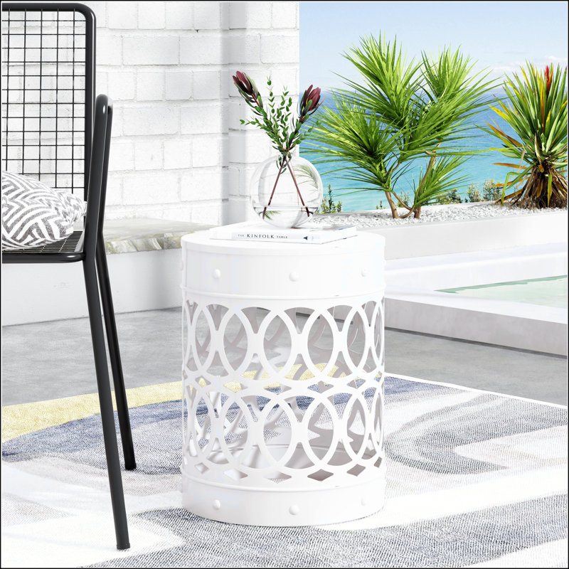 Table de bout d'extérieur en métal - Grand fer durable thermolaqué avec une conception élégante en fer pour les espaces modernes.