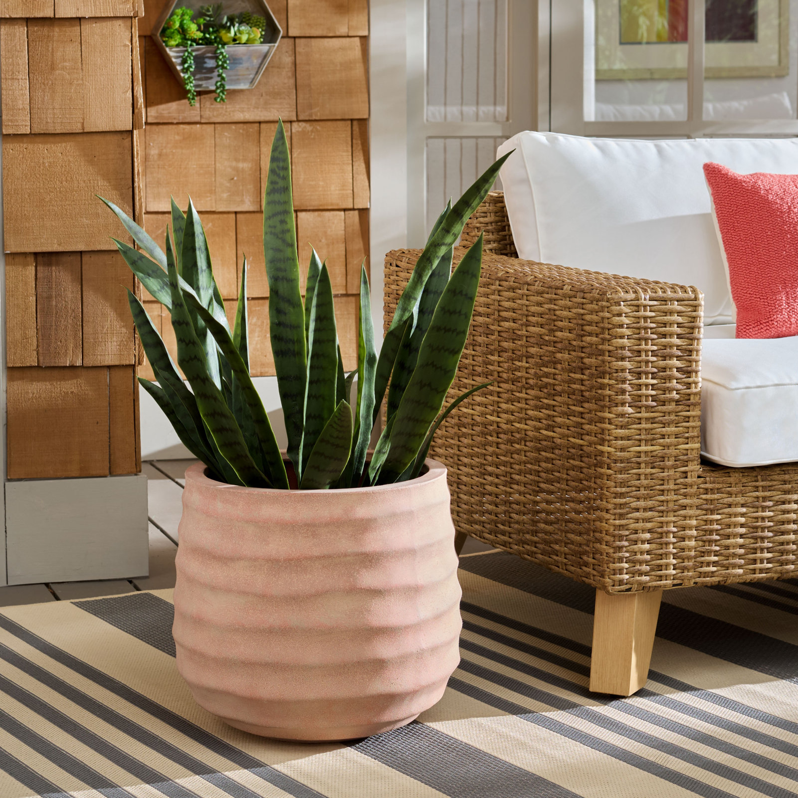 Marta Planter Pot, Terracotta