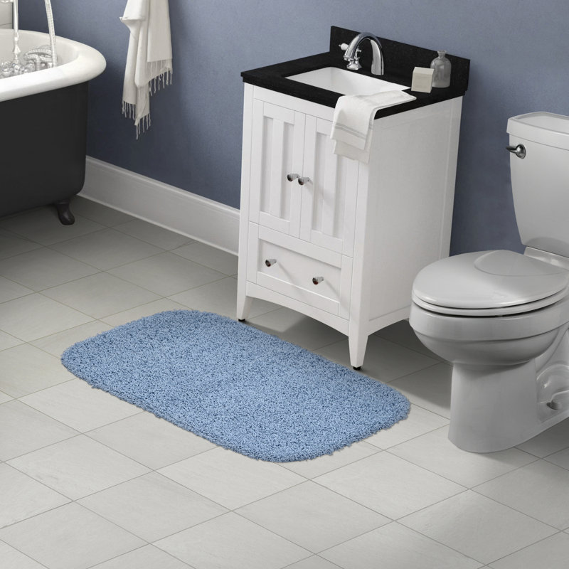 Tapis pour salle de bain en nylon avec envers antidérapant Frechette, 24 po x 40 po, Bleu bassin