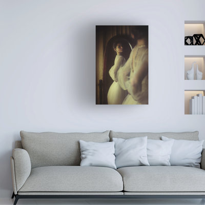 Magdalena Russocka Mora Canvas Art
