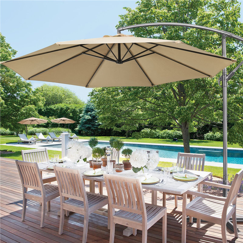 Parasol de patio décalé 10 pi avec manivelle et base transversale