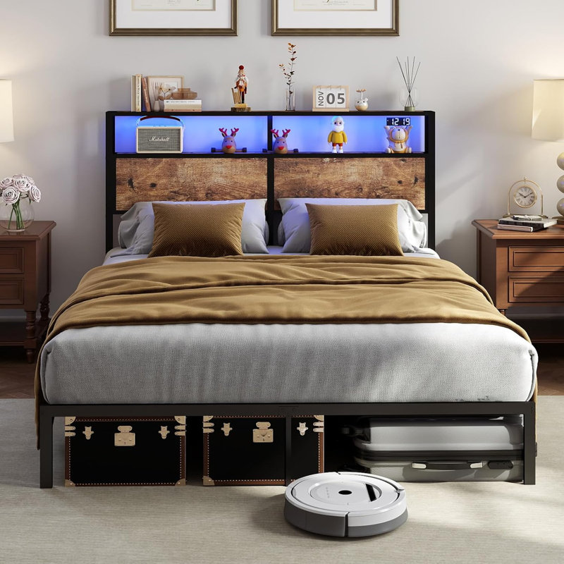 Metal Bed, Kingsize (5')