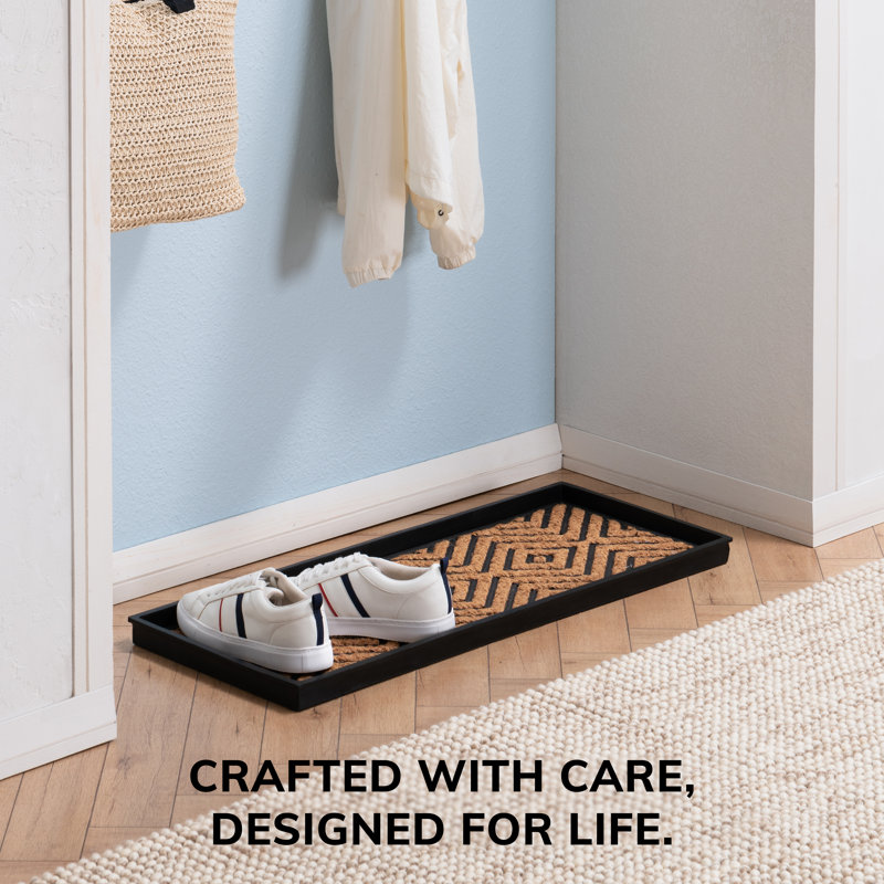 Tapis de démarrage écologique en caoutchouc brun clair et noir 14 po x 34 po avec rebords surélevés pour chaussures boueuses, outils de jardin et articles pour animaux de compagnie - intérieur / extérieur