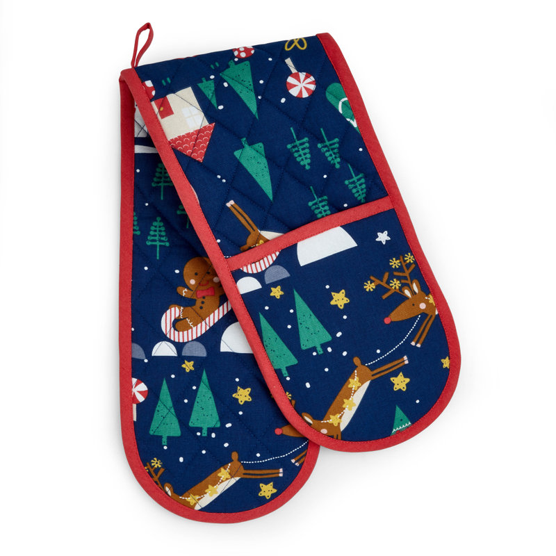 Santa's Christmas Wonderland 100% Cotton Double Oven Glove