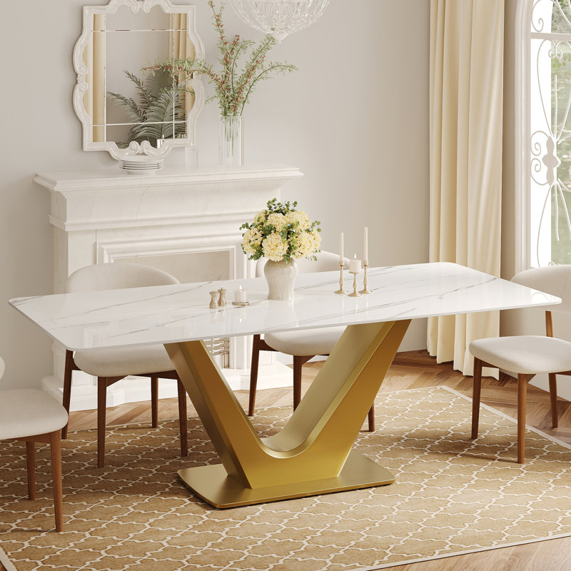 Table de salle à manger rectangulaire de luxe 71 po - Plateau en faux marbre avec base en acier au carbone en forme de V doré, table de cuisine contemporaine pour salle à manger