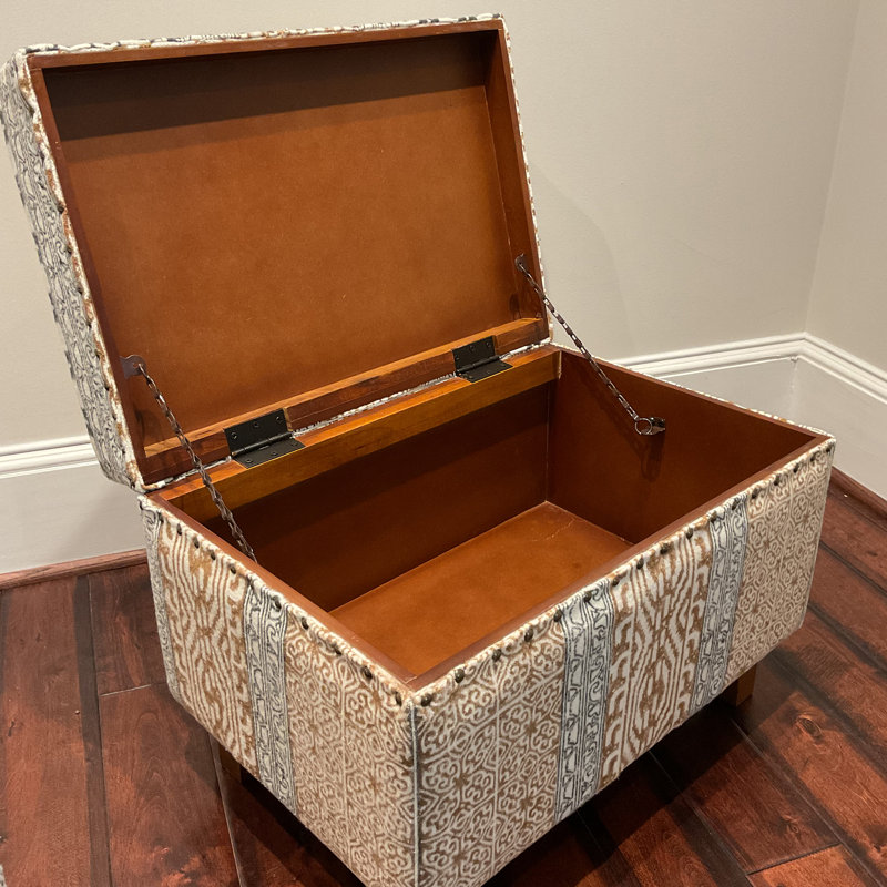  Handmade Cloth Upholstered Wooden Storage Stool
