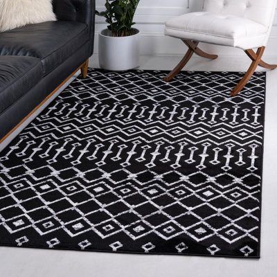 Tapis noir Selim