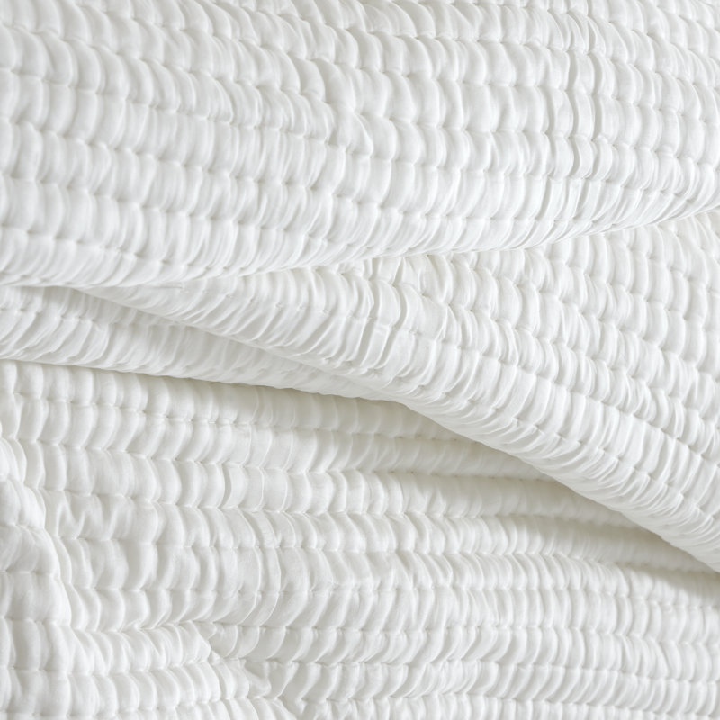 Bella 100% Silk Medium Weight All-Season Handmade Quilt And Pillow Sham Set, Off White, Queen Quilt + 2 Pillow shams