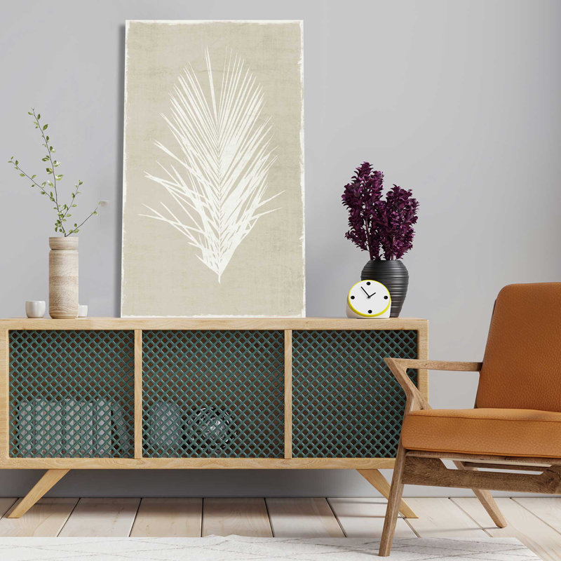 «Palm Oasis II» par Natalie Carpentieri - Peinture, L 18 po x H 30 po, Toile tendue